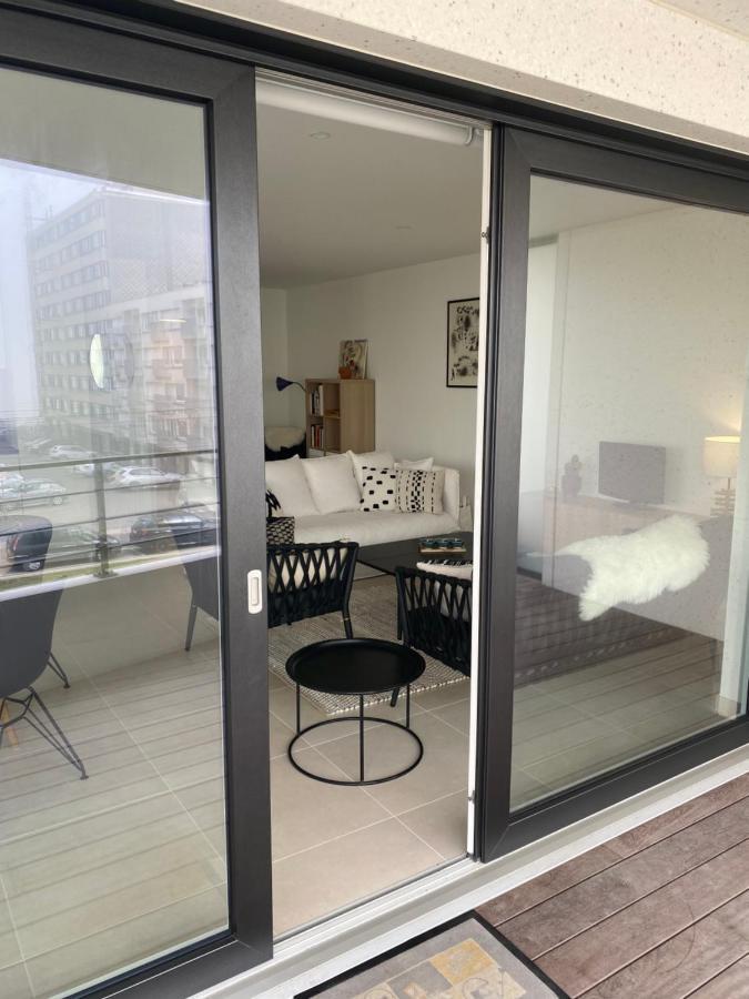 Lichtrijk 2-Slaapkamerappartement Met Zeezicht En Gratis Parking أوستيند المظهر الخارجي الصورة