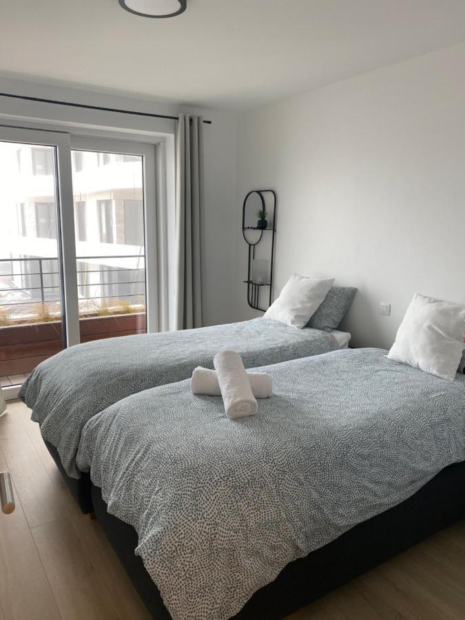 Lichtrijk 2-Slaapkamerappartement Met Zeezicht En Gratis Parking أوستيند المظهر الخارجي الصورة