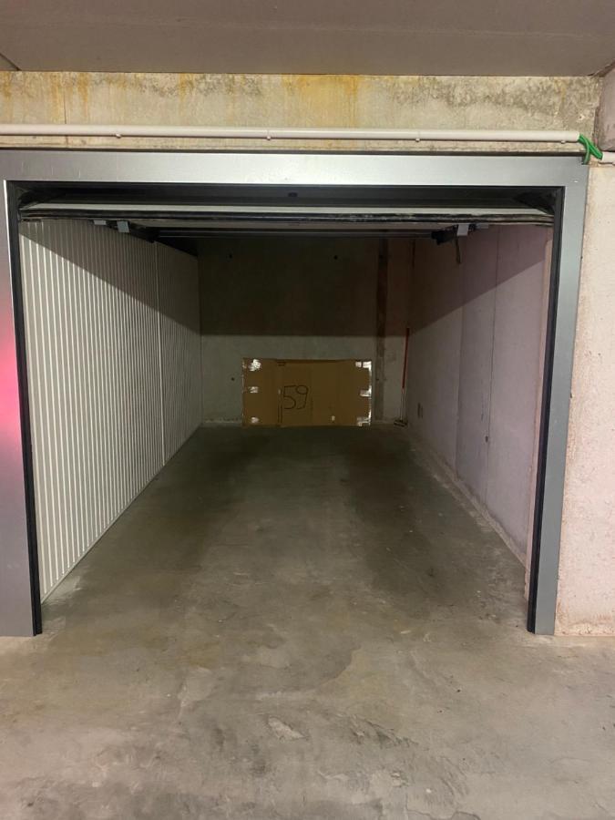 Lichtrijk 2-Slaapkamerappartement Met Zeezicht En Gratis Parking أوستيند المظهر الخارجي الصورة
